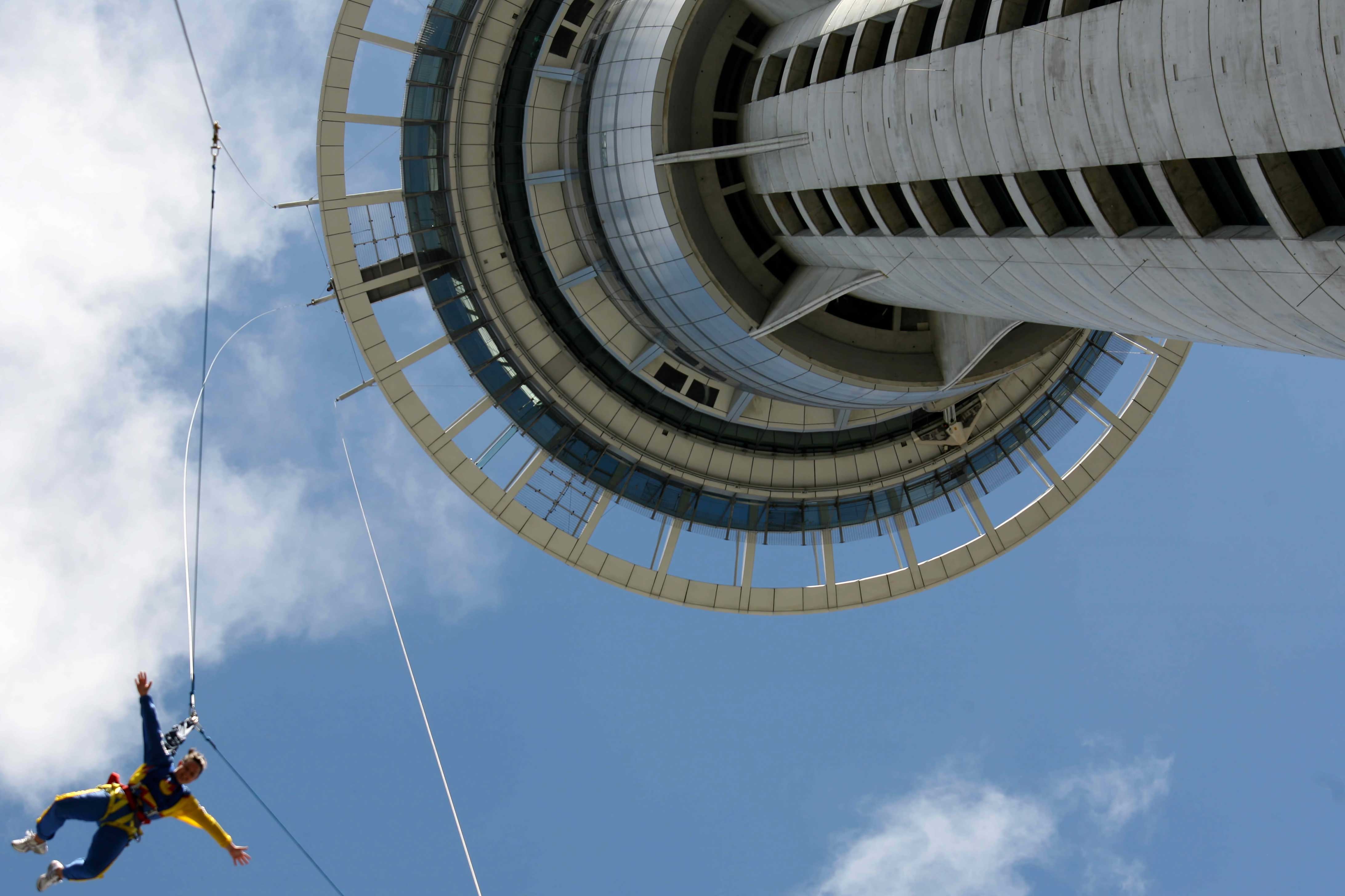 Solo Travel New Zealand Bungy Jump